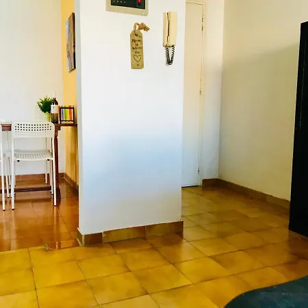 Tsimintia Apt 38 Apartment