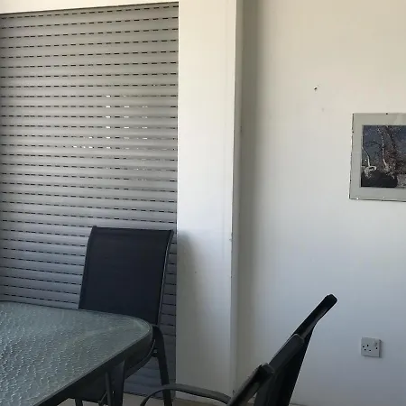 Tsimintia Apt 38 * Larnaca
