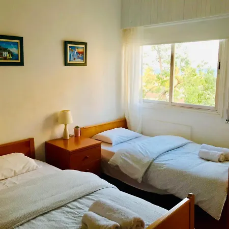 Lägenhet Tsimintia Apt 38 Larnaca